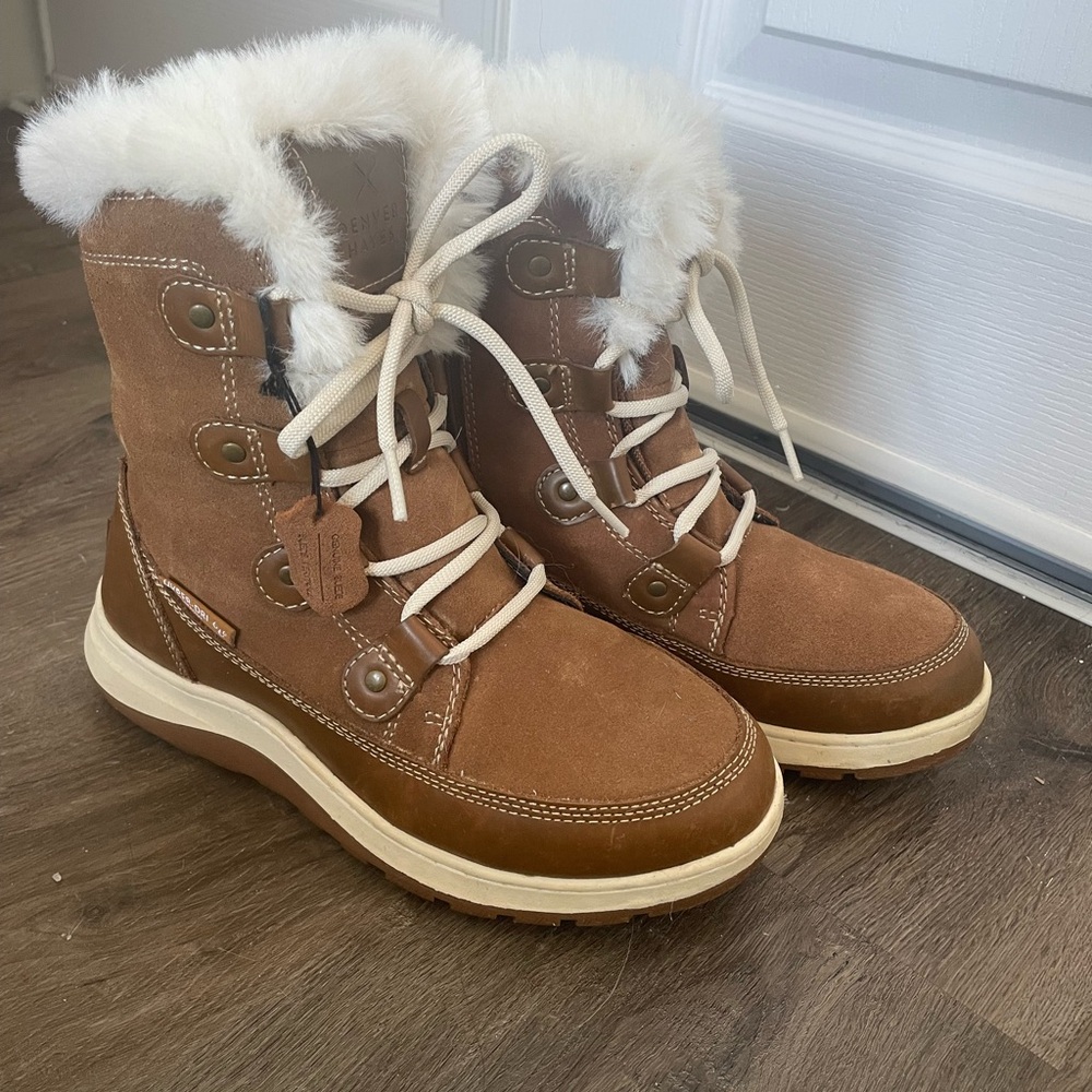 Women's Tan Winter Boots